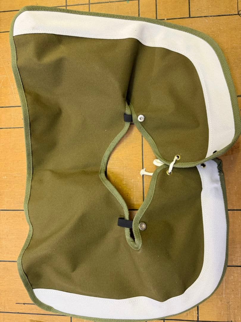 黄ばみスモーク風防