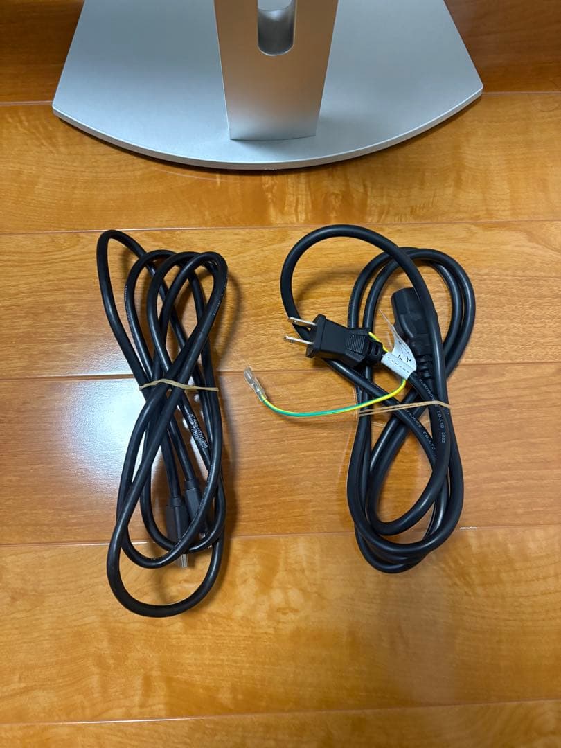 Dell S3221QS 31.5インチ 曲面 4K モニター