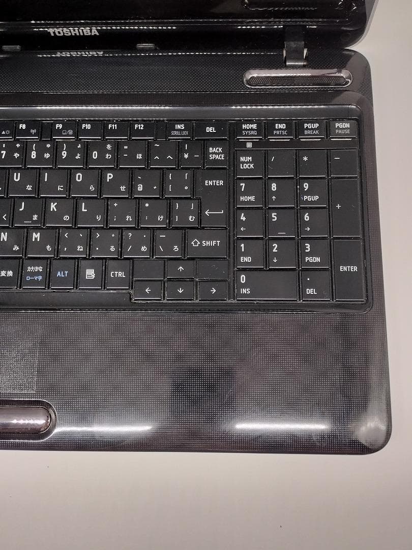 【東芝】爆速 Corei7/新品SSD128GB 15.6 ノートパソコン B7