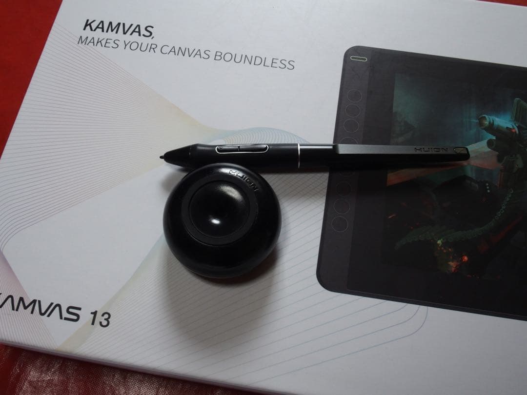 HUION 液晶タブレット Kamvas13