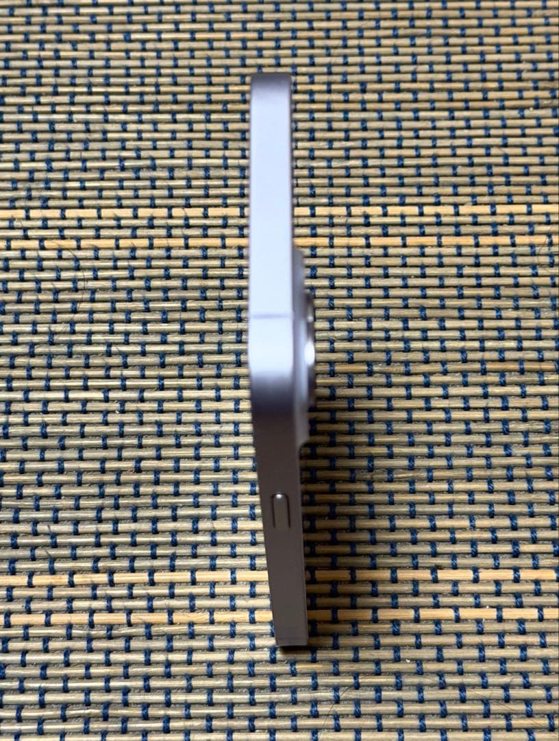 Apple iPhone 14 ホワイト 本体 simロックなし