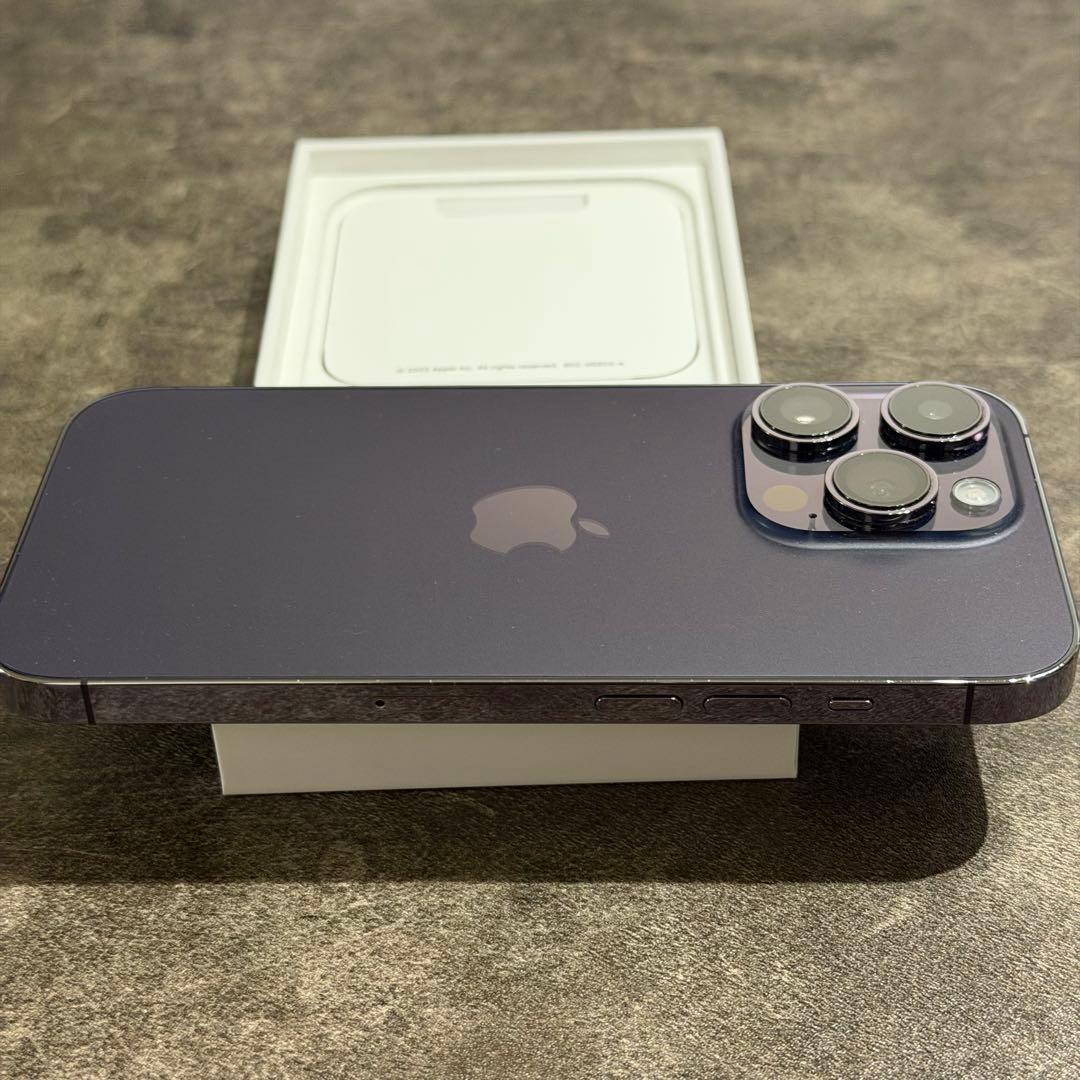 【超美品】Apple iPhone 14 Pro ディープパープル 本体