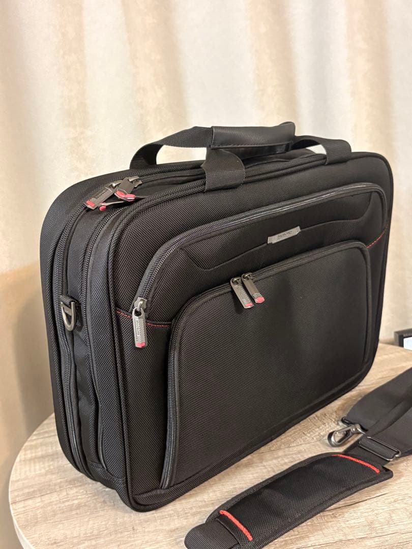 いちご❗️ サムソナイト 2way ビジネスバッグ ブラック