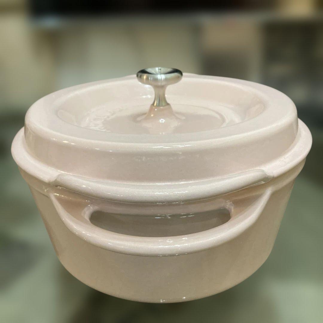 バーミキュラ　パールピンク　オーブンポットラウンド22cm