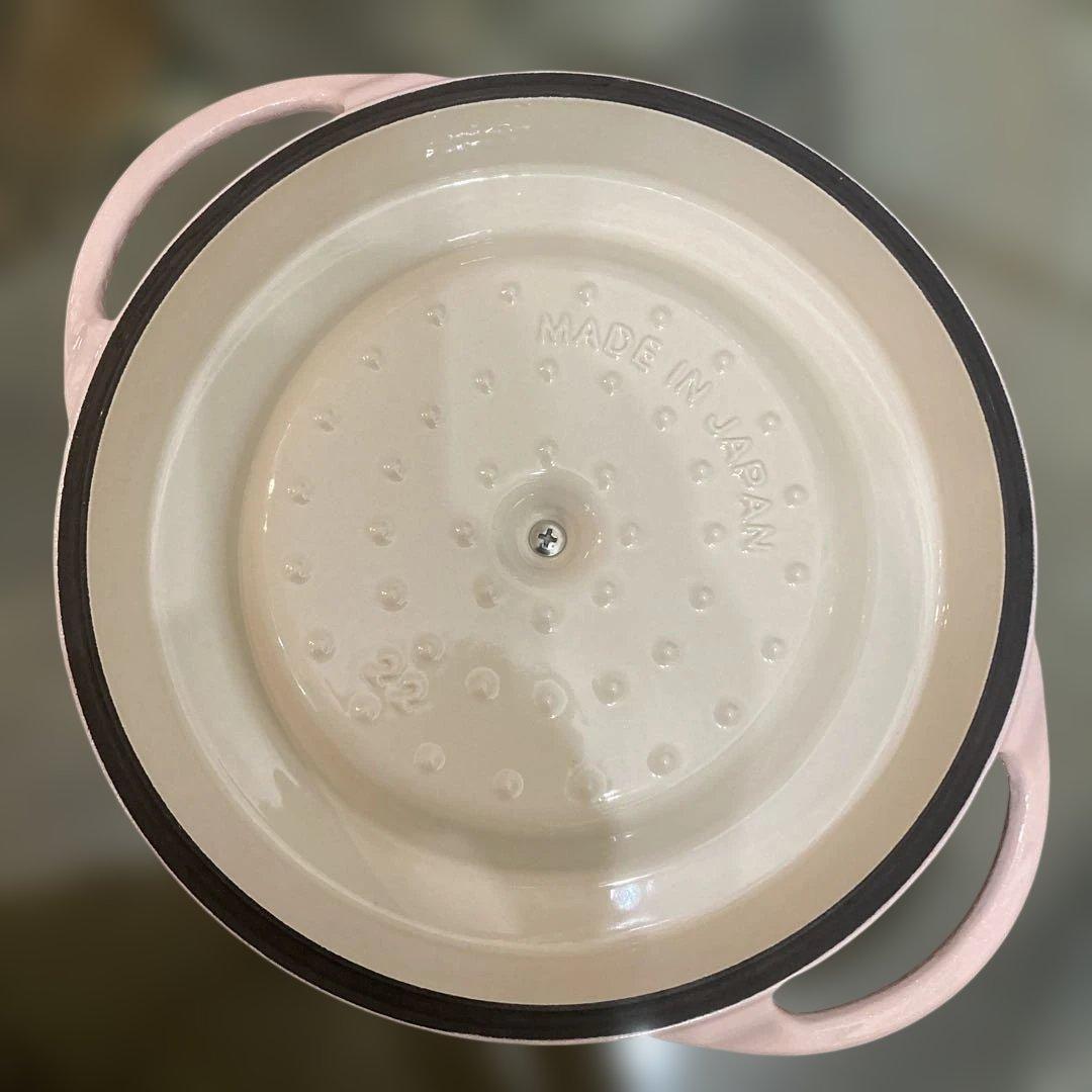 バーミキュラ　パールピンク　オーブンポットラウンド22cm