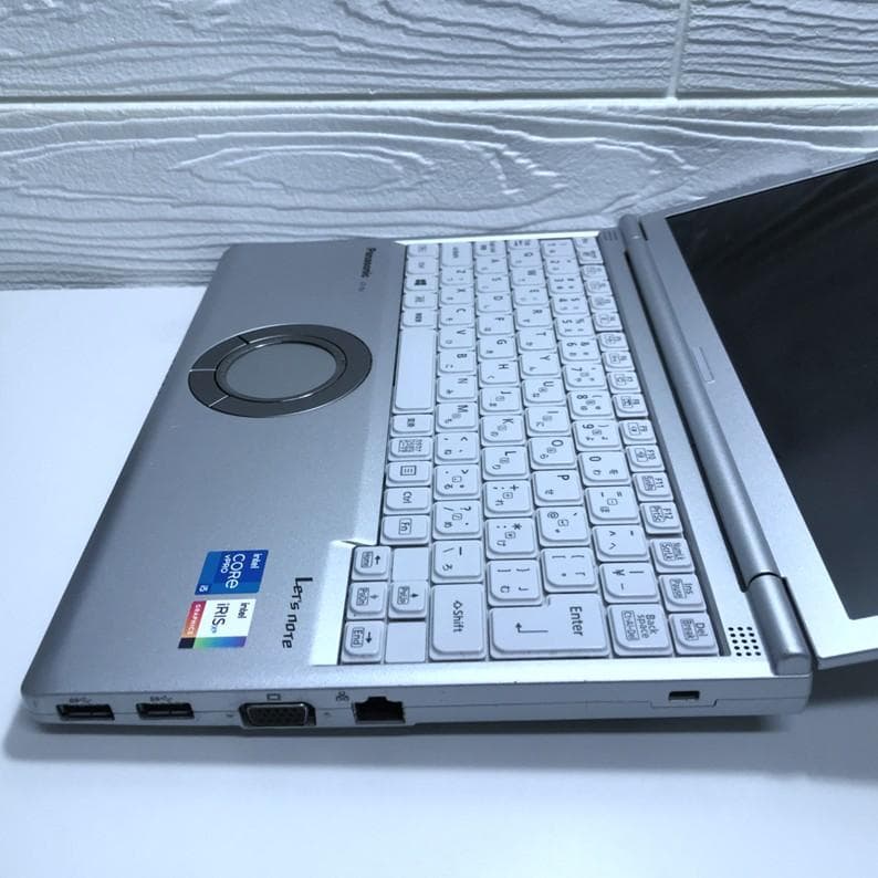 美品》＊MS Offic2024認証/1024GB /レッツノートCF-SV1