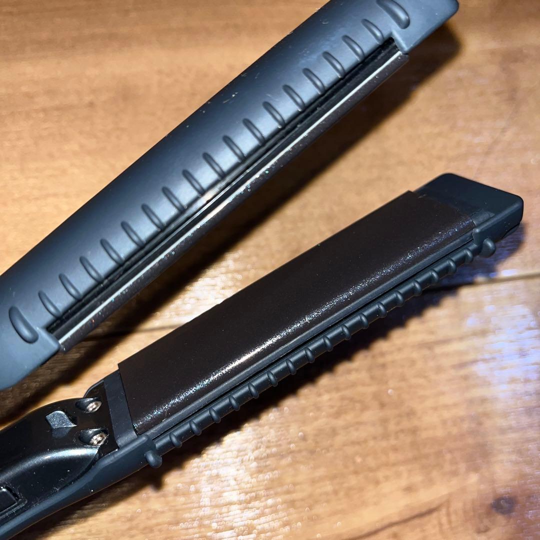 【美品】ホリスティックキュア ストレートヘアアイロン