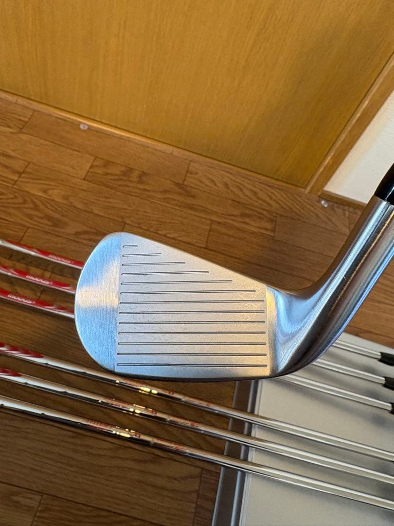 タイトリスト　T100 2023 4〜P 7本セット　モーダス3 125X