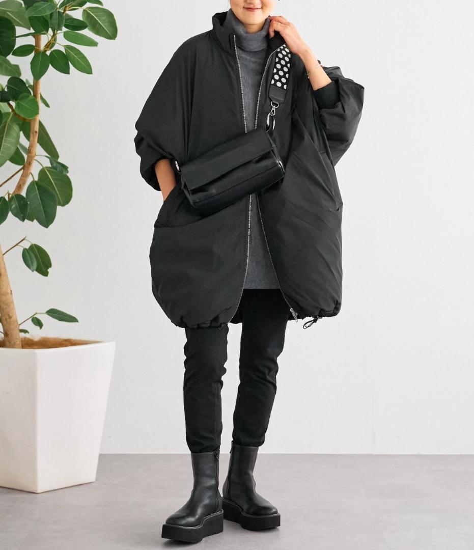 ★連休価格★【新品タグ付】ビアズリー レザー ボディバッグ + 替ベルトセット2