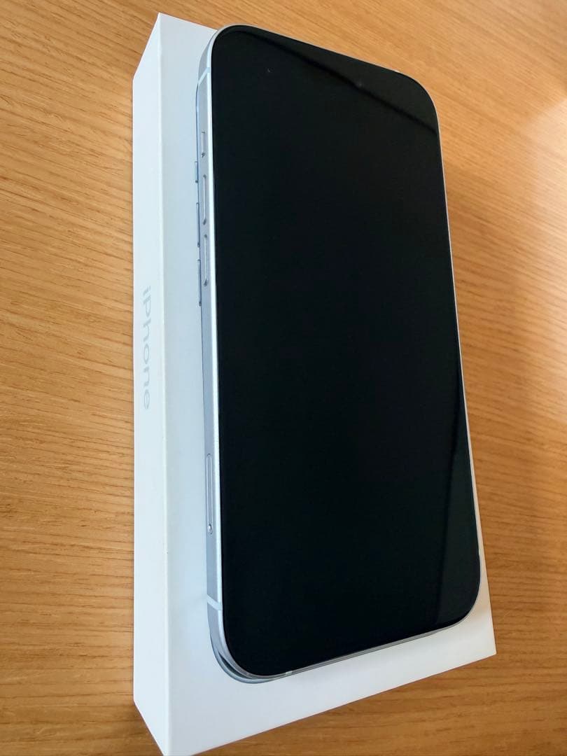 Apple iPhone 15 128G ブルー 本体　バッテリー状態87%