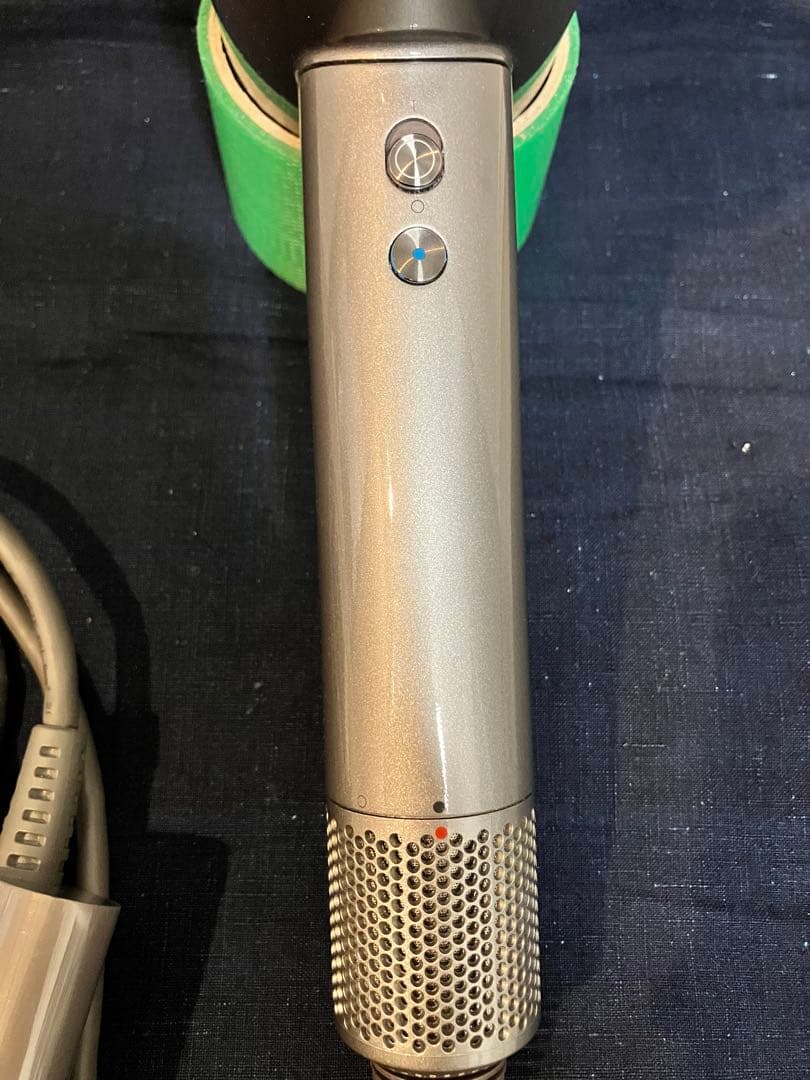 【人気色☀︎美品】dyson ダイソン ヘアドライヤー メンテ品 HD08