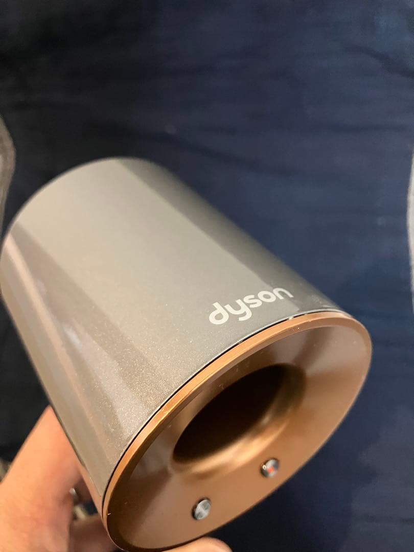 【人気色☀︎美品】dyson ダイソン ヘアドライヤー メンテ品 HD08