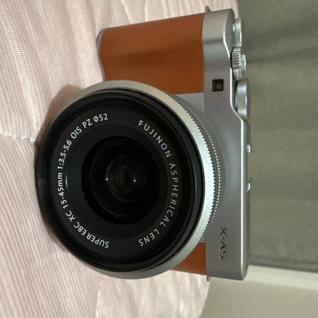 Fujifilm X-A5 コンパクトデジタルカメラ