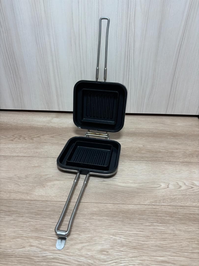 【美品】家事問屋　ホットパン　ホットサンドメーカー　IH対応