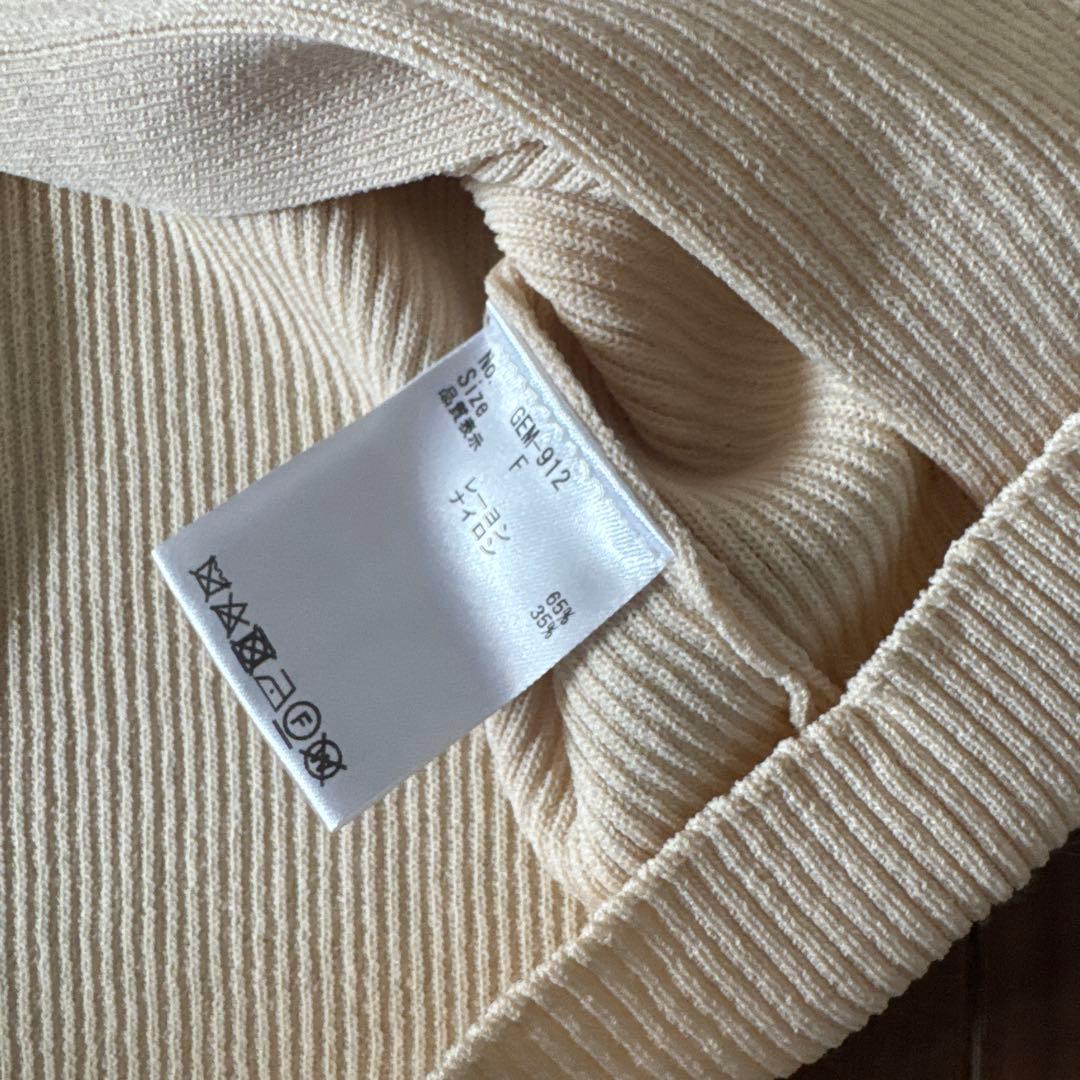 LA PEAU DE GEM 2ピースレイヤードニット