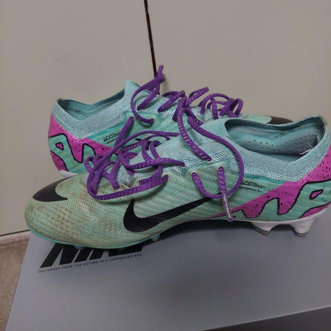 NIKEズームマーキュリアルヴェイパー15