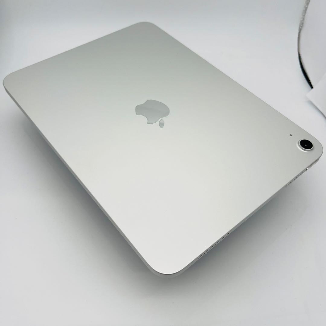 A iPad11 第11世代 A16 128 GB Wi-Fi シルバー　本体