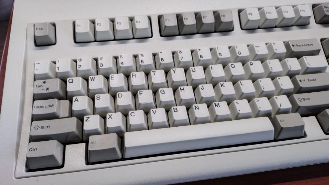 IBM Model M 1390131 角ロゴ動作確認済（1986-Aug-6）