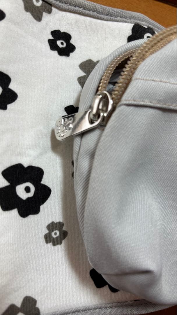 エルゴベビー　オムニブリーズ　サンドベージュ ベルトカバーつき