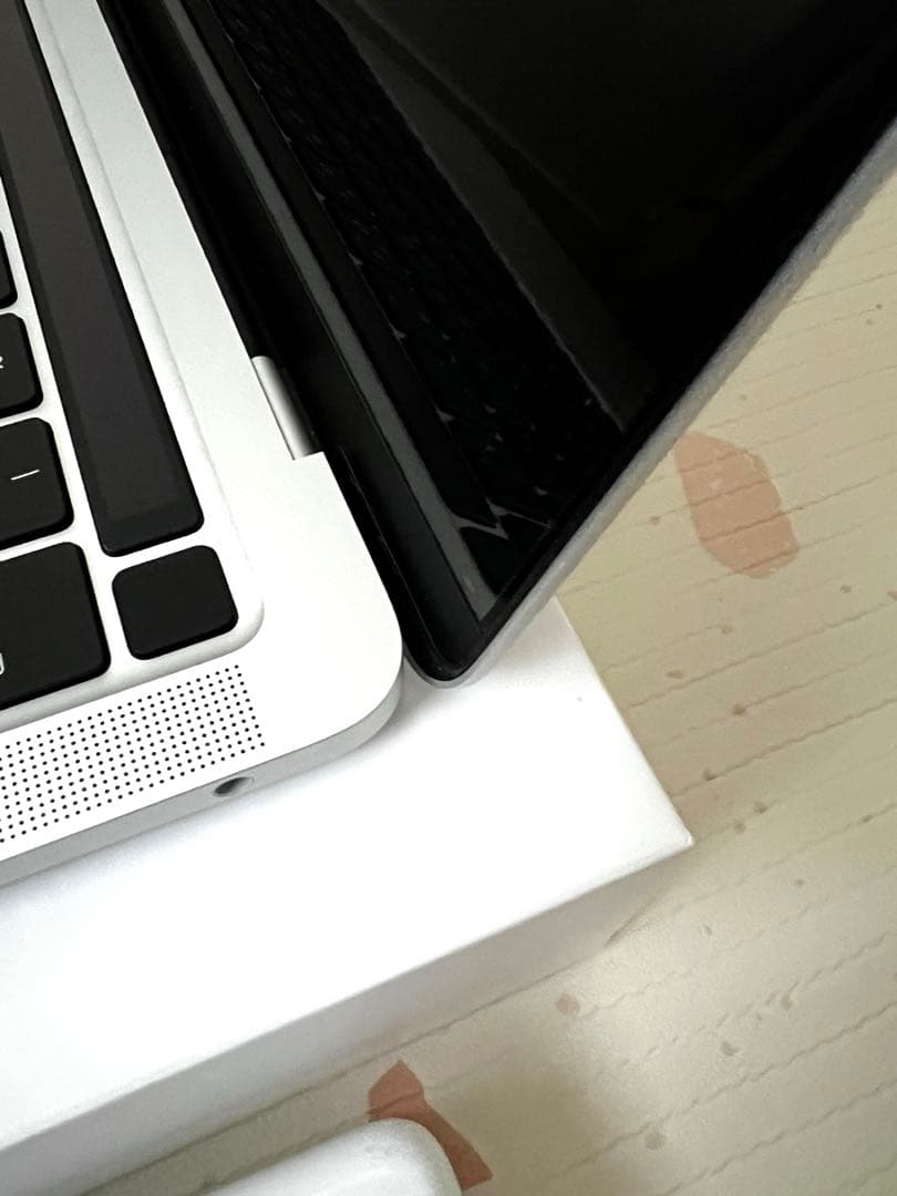 Apple MacBook pro13インチm1 2020（8GB/512GB）