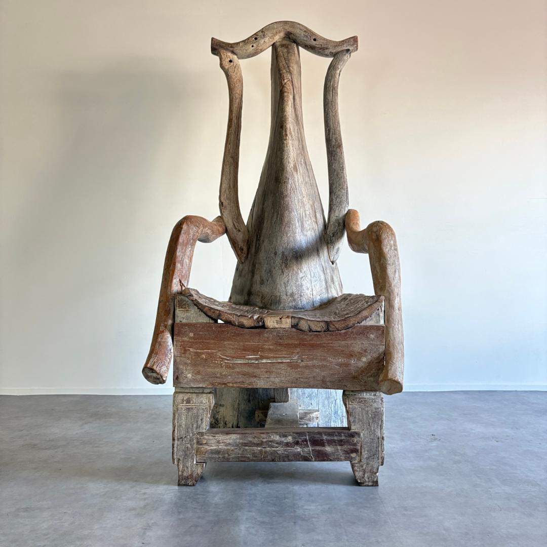 唯一無二　民族美術（Tribal Art）　トライバルキングチェア