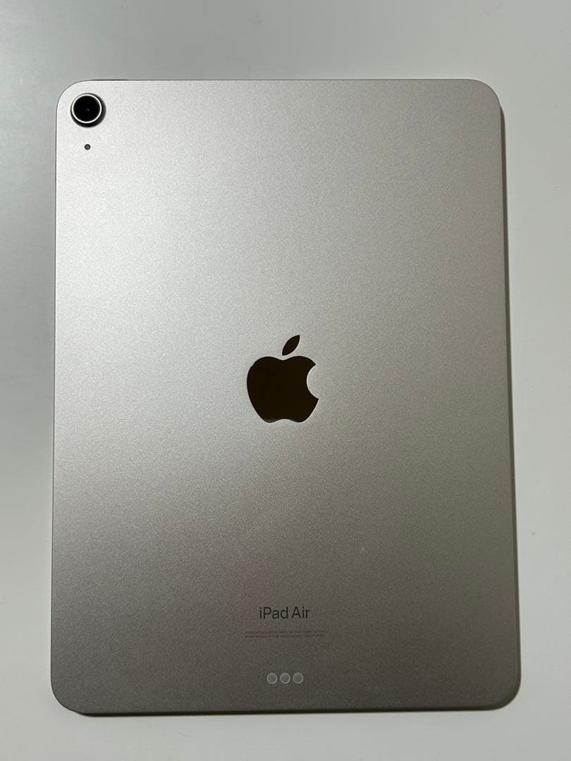 iPad Air 第5世代 スターライト 64GB Wi-Fiモデル