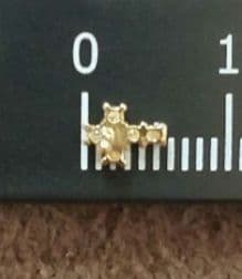 K18 ピアス　ダイヤモンド　片耳