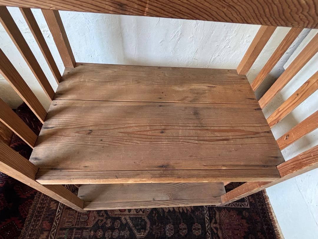 アンティークシェルフ　古い木製ラック