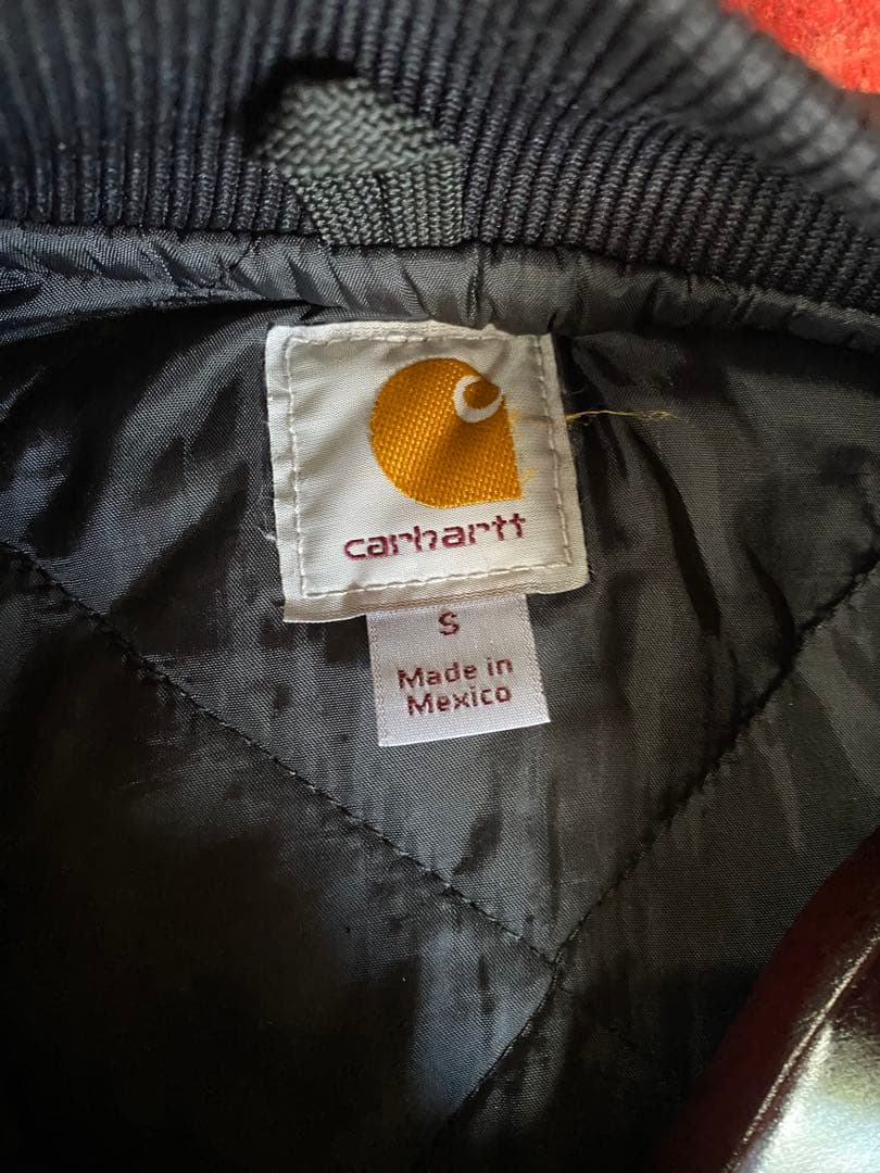 カーハート　ベスト　sサイズ