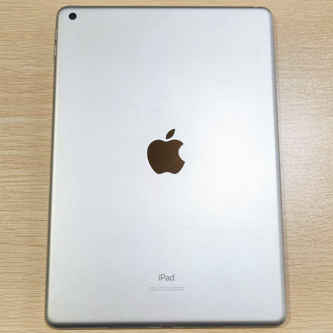 Apple iPad 第7世代 Wi-Fi 32GB シルバー 10.2