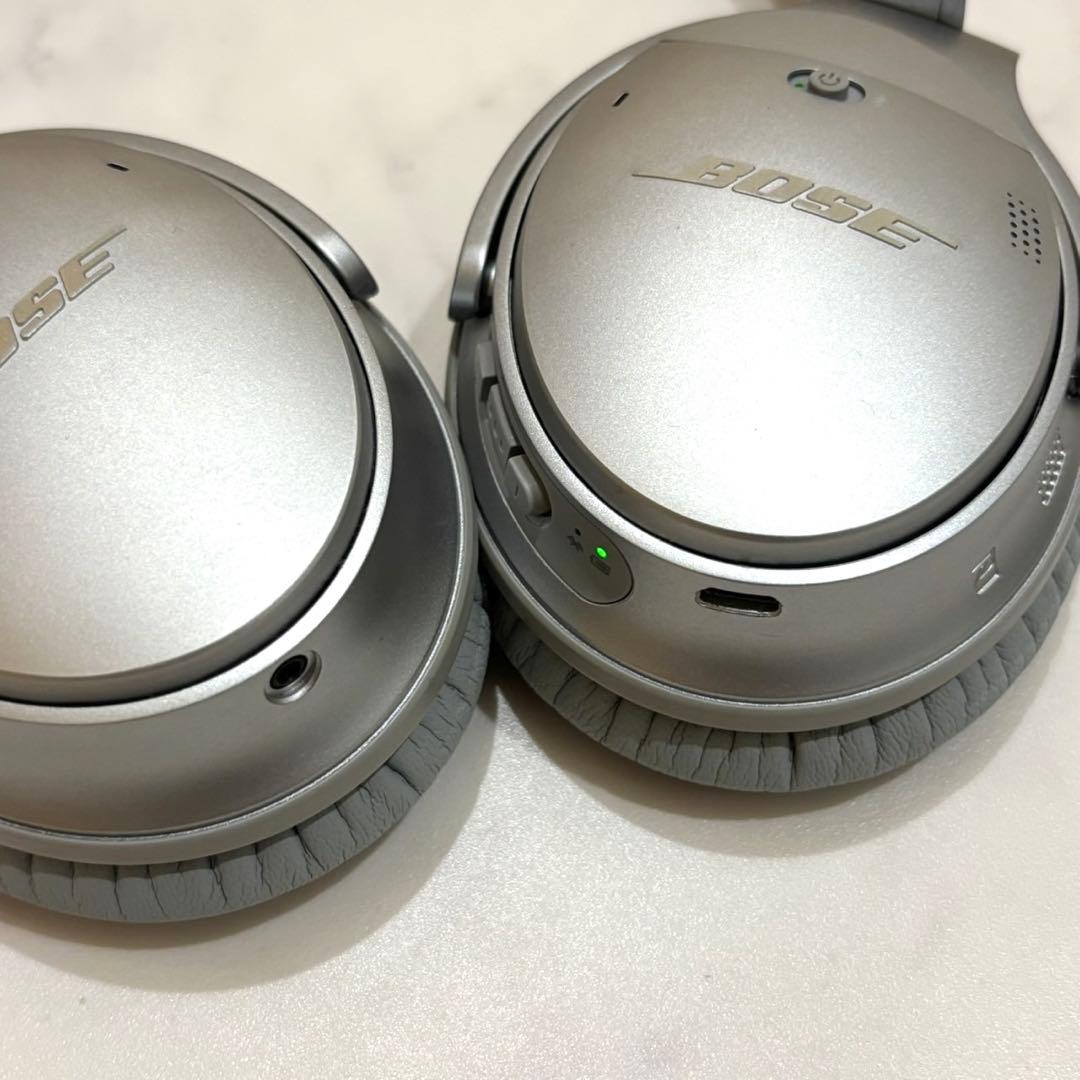 希少 BOSE QC35 シルバー ワイヤレスヘッドホン