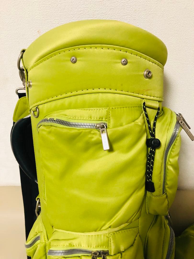 【送料込み】廃盤人気商品　ONOFF オノフ 8.5型 ゴルフ キャディバッグ