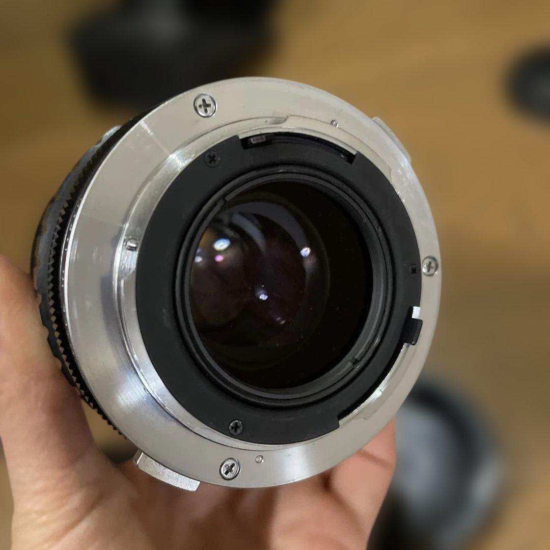 Olympus OM-1 フィルムカメラ 50mmレンズ・フラッシュ付き