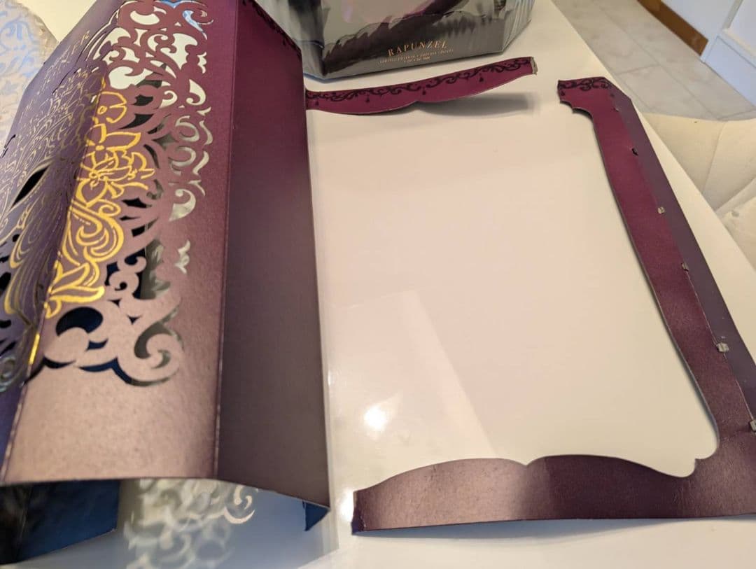 ディズニー　ラプンツェル　リミテッドドール　マスカレード