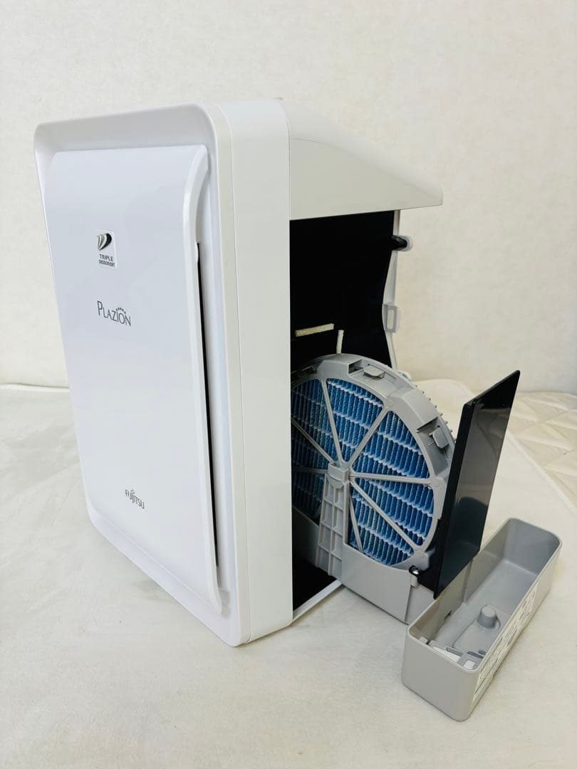 富士通ゼネラル　加湿脱臭機　プラズィオン　DAS-303R-W　2024年製