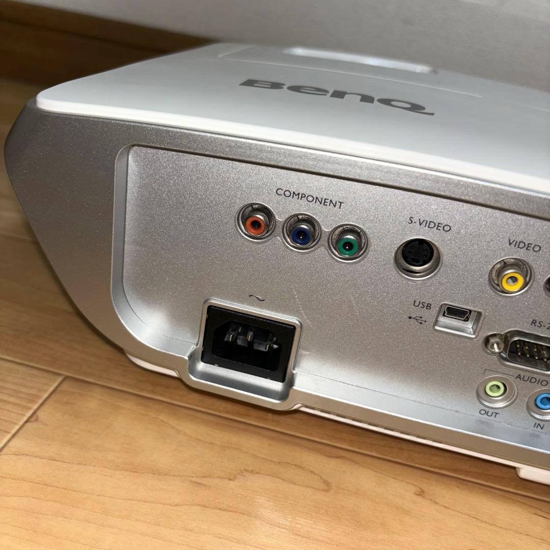 BenQ DLP W1060 プロジェクター ソフトキャリー付き