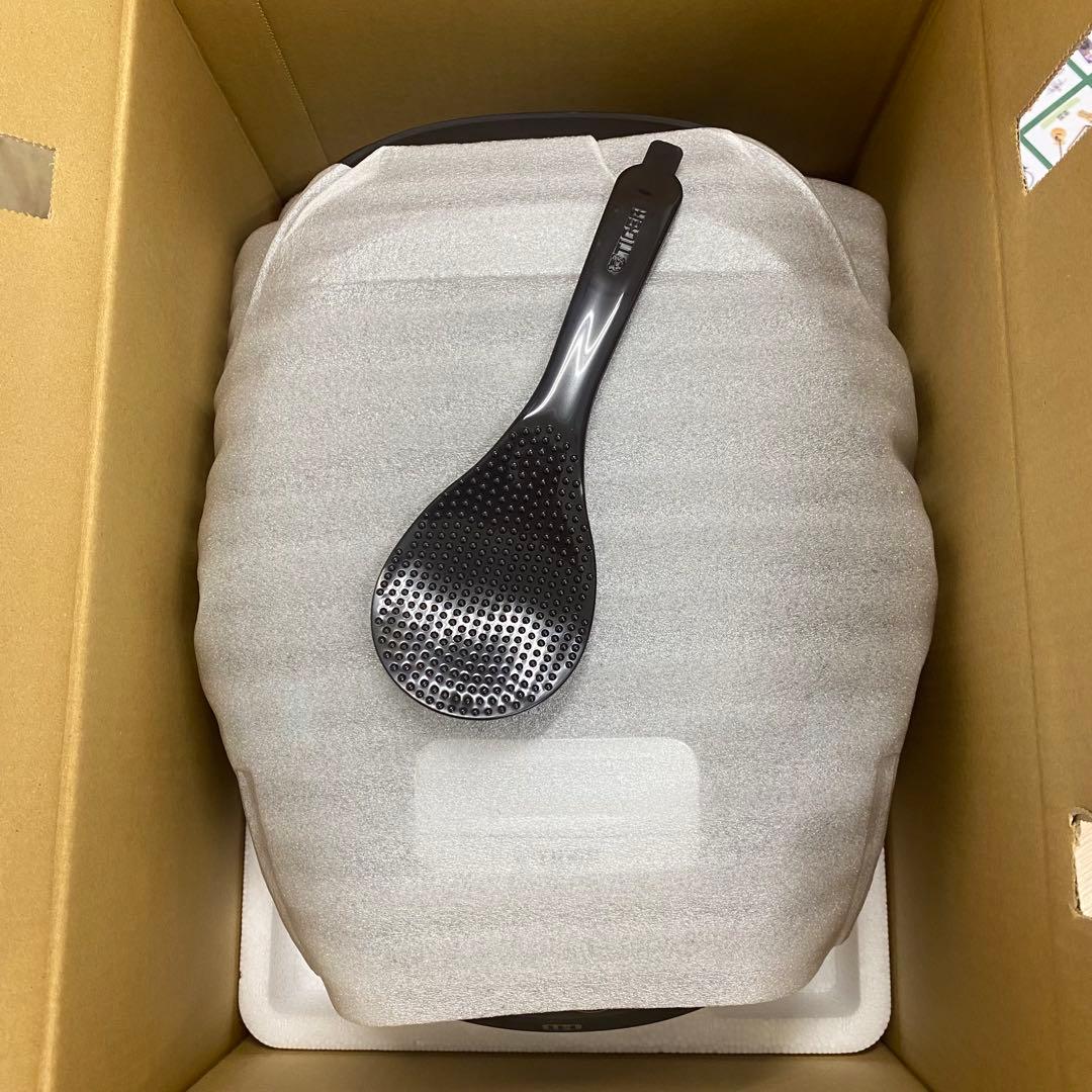 ⭐️新品未使用TIGER タイガー IH炊飯器 JPW-D100T 5.5合炊き