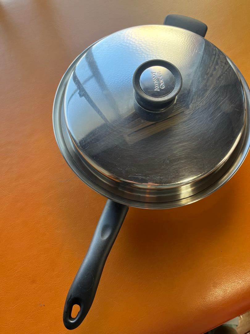 無水無油調理で健康的な食生活を アムウェイ大フライパン