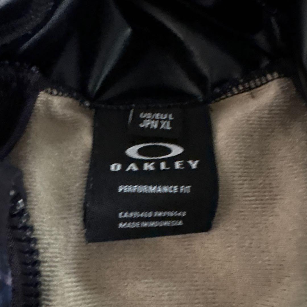 OAKLEY パフォーマンスフィット トレーニングウエア