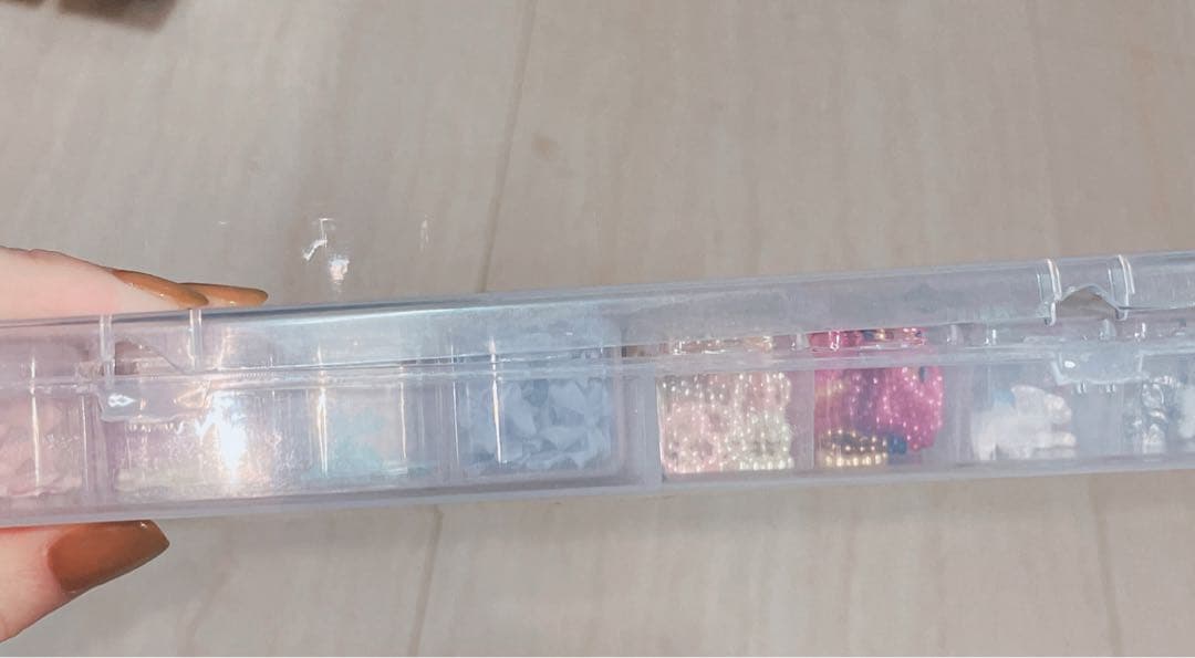 ネイルパーツ　まとめ売り　大量　デコパーツ　キラキラ　ビジュー　キャラクター