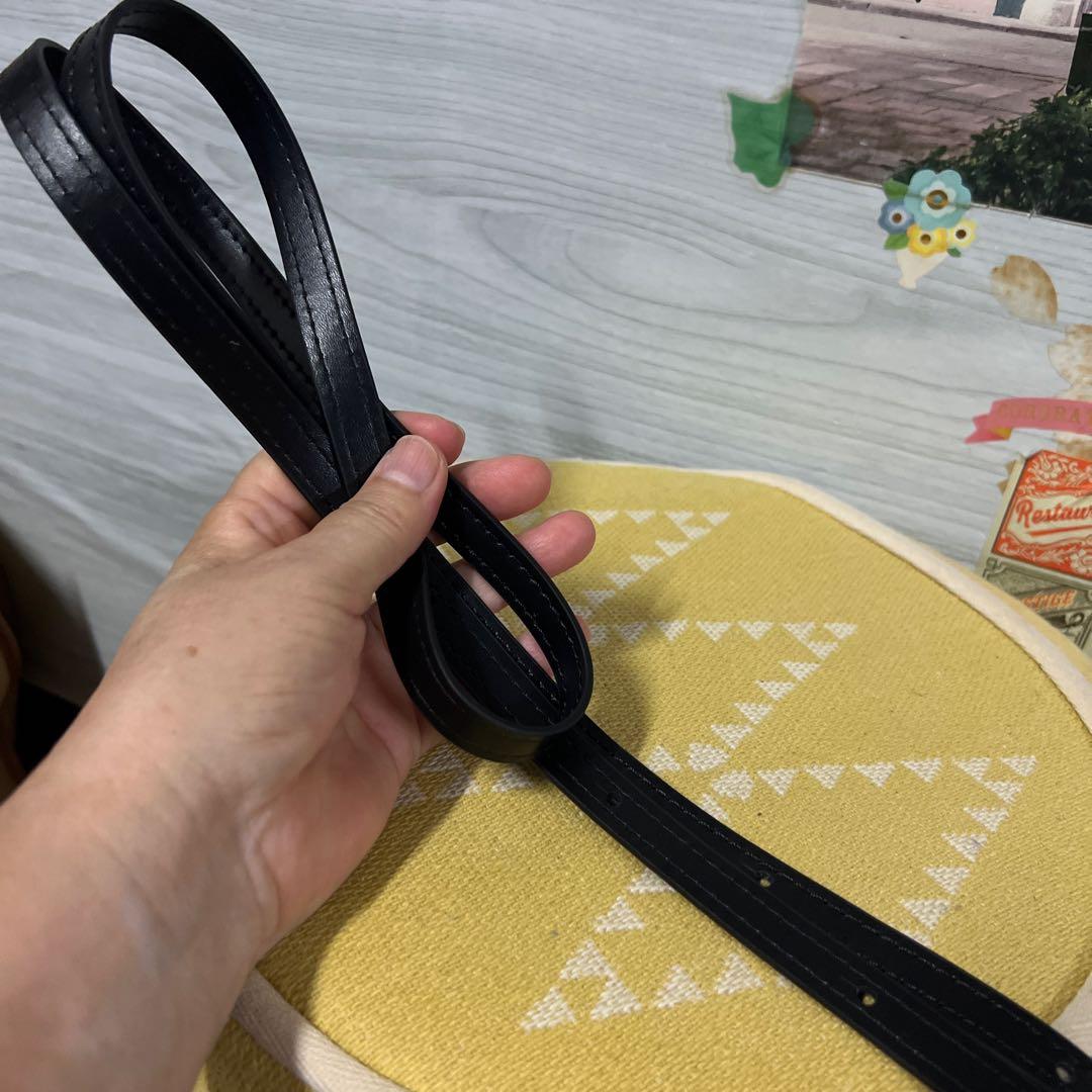 ロエペ　LOEWFフォントトート(ラフィア)ラージかごバッグ