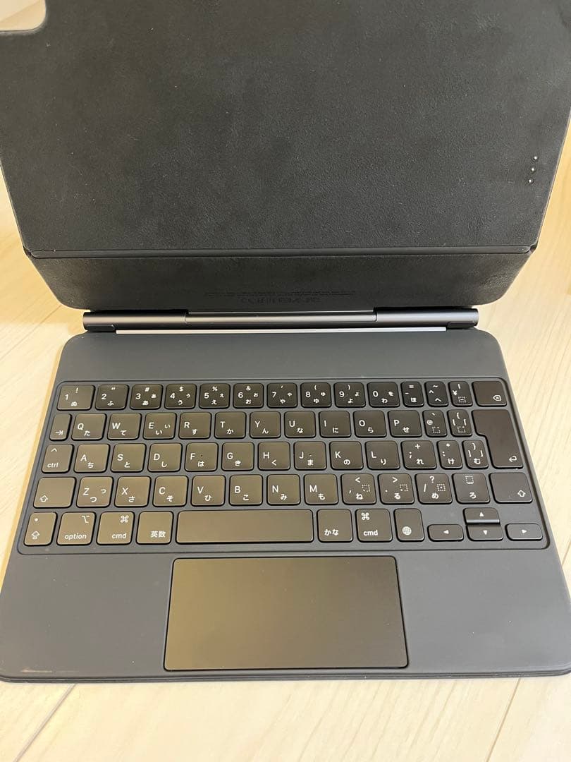 【今週まで販売】iPad Pro 11インチ第3世代（Appleキーボード付き)