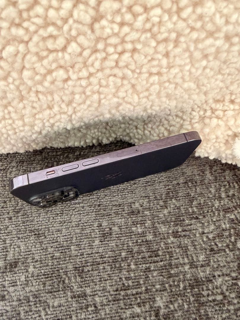 Apple iPhone14Pro ディープパープル