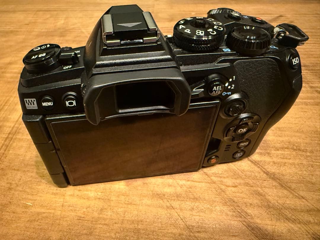 【みの】【OLYMPUS】OM-D E-M1 Mark III ボディ