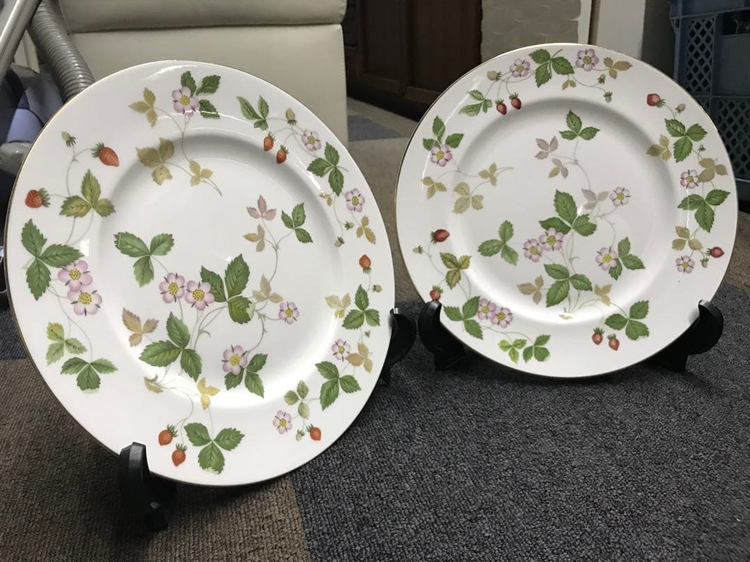 陶器 食器セット 23点 葉と花のデザイン