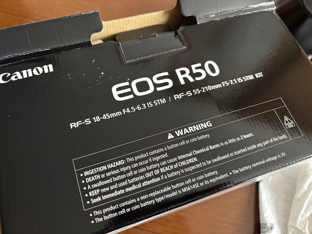 Canon EOS R50 ミラーレス一眼レンズ付き