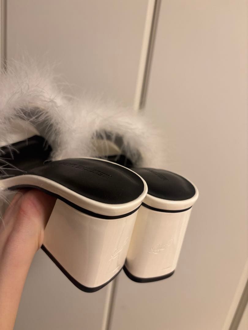 meltthelady ポインテッドファーミュール ホワイト