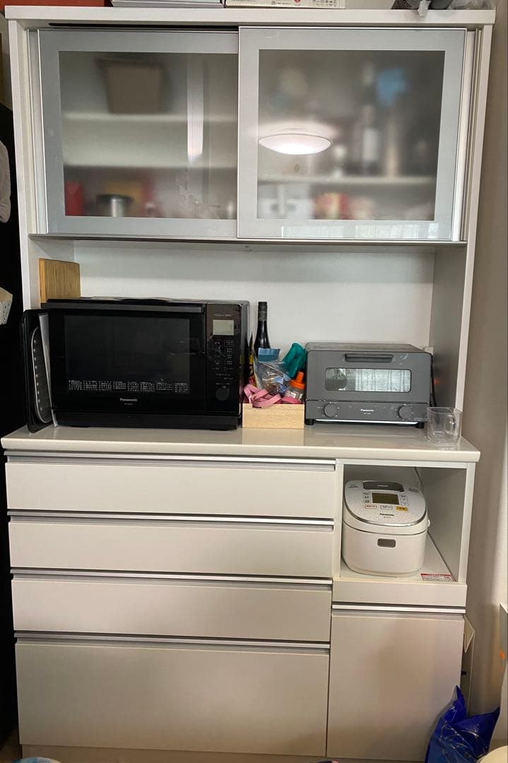 tee ニトリ　ホワイトキッチン収納 中型 アルミフレーム