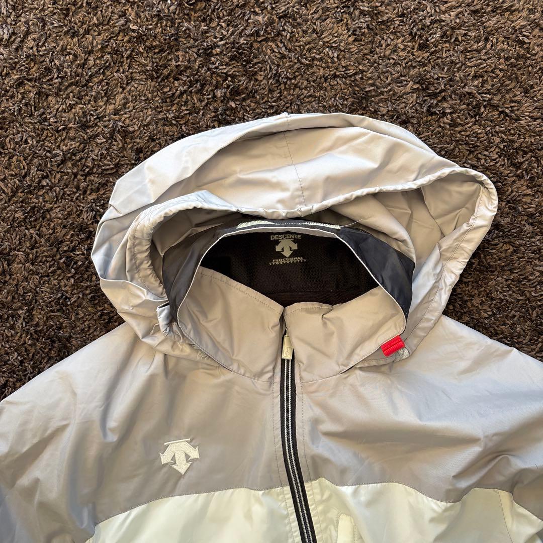 デサント　ウインドブレーカー　上下　Lサイズ