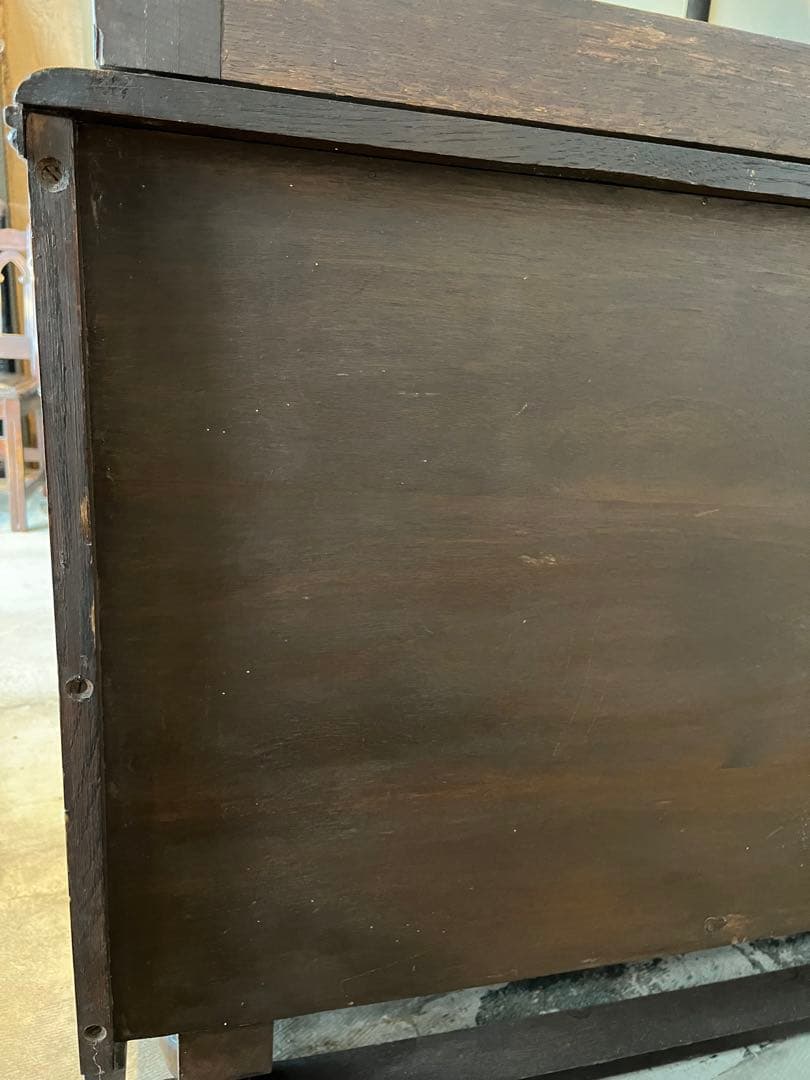 イギリス　アンティークキャビネット